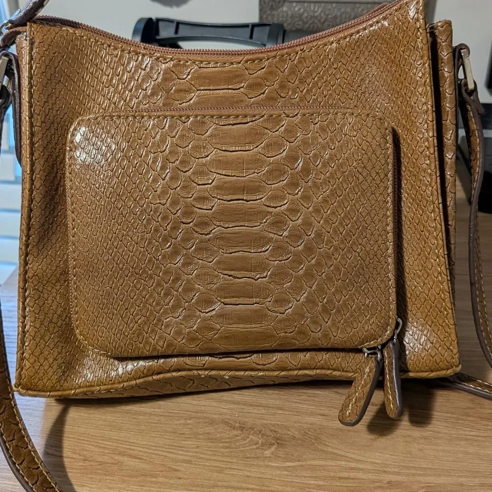 Liz Claiborne Brown Purse Women's Bag All Year Adjustable Strap